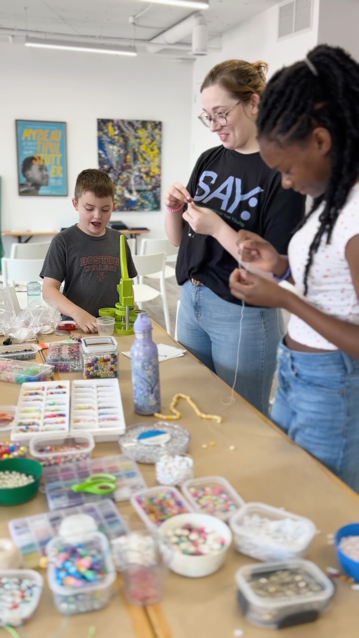 At SAY: DC, underlying everything is the Camp SAY “cabin effect”: the transformative experience of being part of a tight-knit team — a diverse group that shares the commonality of being young people who stutter. ✨🎨 Our mixed-age group allows for a wide range of mentorships and collaborations. Every season, each cohort becomes a group of friends that feels like family and knows how to listen to and support each other. 💚

🗓️ Starting October 3rd, the SAY: DC studio welcomes young people who stutter, ages 5-18, to participate 100% free of charge!
🔗 Sign up and learn more at say.org/dcprograms or visit the link in our bio.